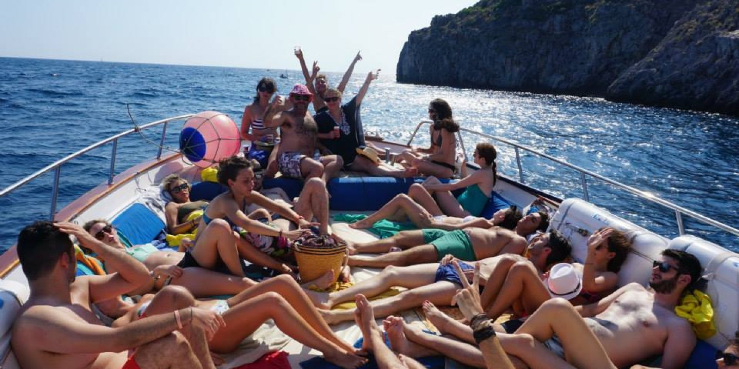 Plaghia Charter